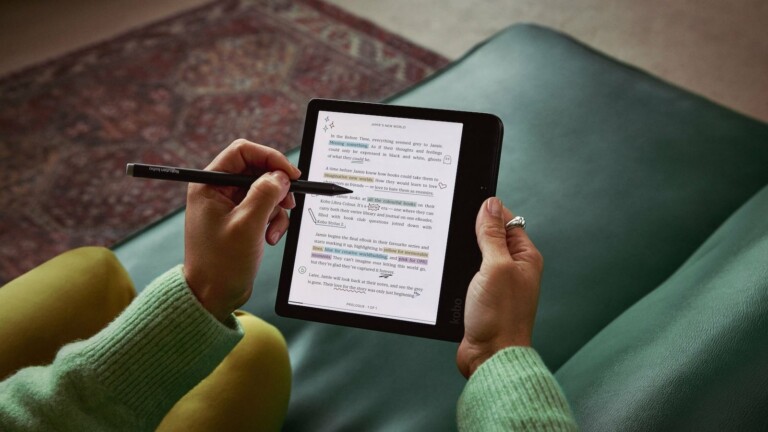 Rakuten Kobo Libra Colour eReader lets you dive into your books with colorful markups